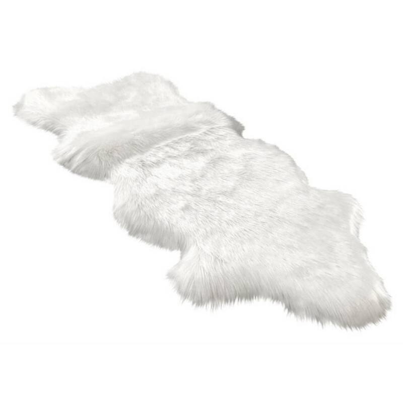 Highland Select Natural Long Wool Sheepskin 1-1/2 Pelt Shag Rug - 2' x 4'