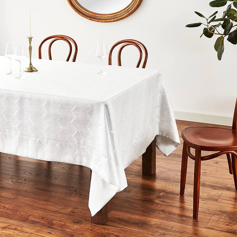 Violet Linen Princess Zig Zag Vertical Stripes Chevron Tablecloth