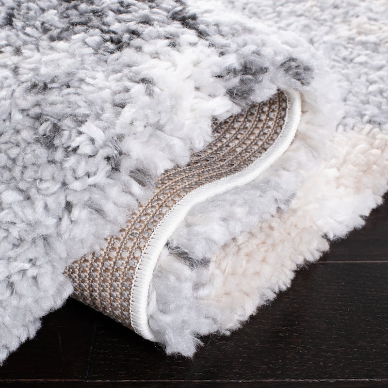 SAFAVIEH Fontana Shag Cirsten Rug