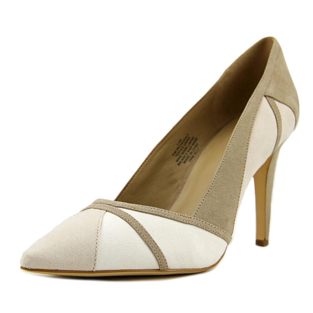 nine west the rock pump