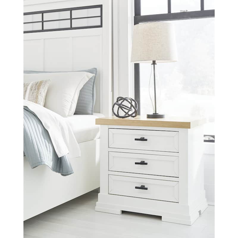 Signature Design by Ashley Ashbryn White/Natural Nightstand