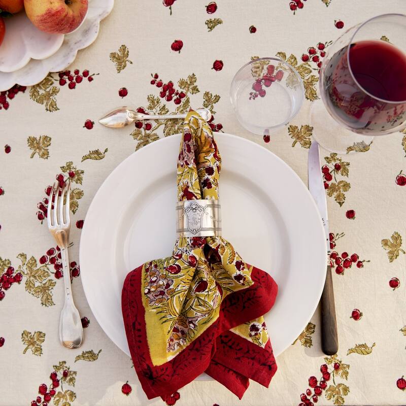 Couleur Nature Gooseberry Red/Green Rectangular Cotton Tablecloth