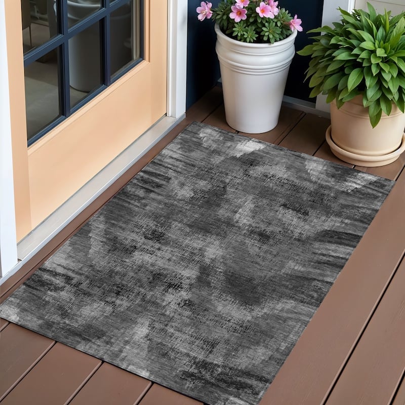 HomeRoots Abstract Transitional Rectangle Outdoor Rug - 3' x 5'