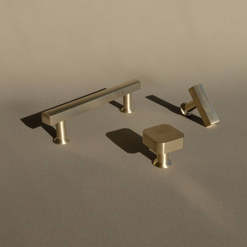 Hapny Home M1029 Mod 18" Center to Center Solid Metal Luxury Modern