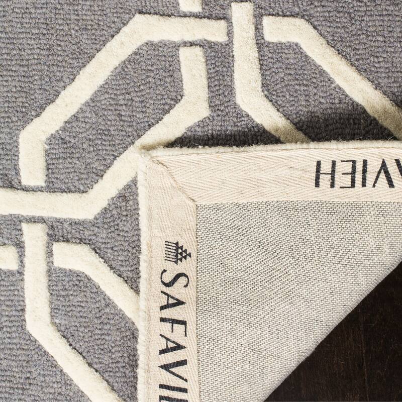 SAFAVIEH Handmade Cambridge Nhung Modern Moroccan Wool Rug