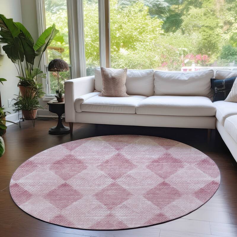 Machine Washable Indoor/ Outdoor Modern Diamonds Chantille Rug