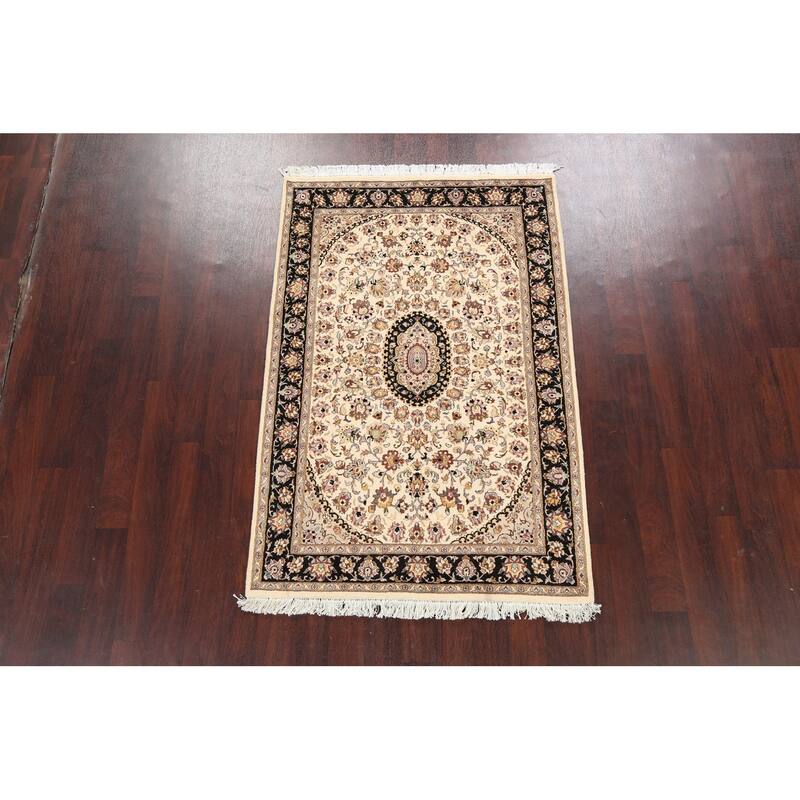Wool/ Silk Vegetable Dye Floral Oriental Tabriz Area Rug Hand-knotted - 4'0" x 6'2"