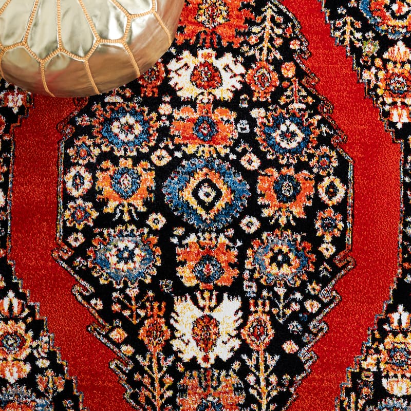 SAFAVIEH Vintage Hamadan Viveka Rug