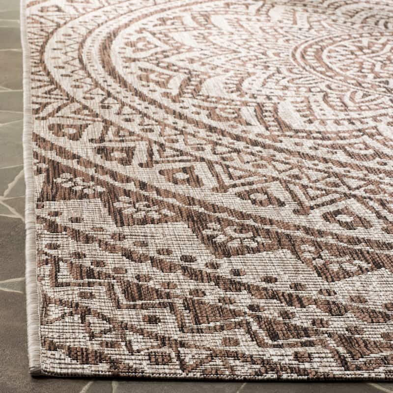 SAFAVIEH Courtyard Fran Mandala Indoor/ Outdoor Waterproof Patio Backyard Rug