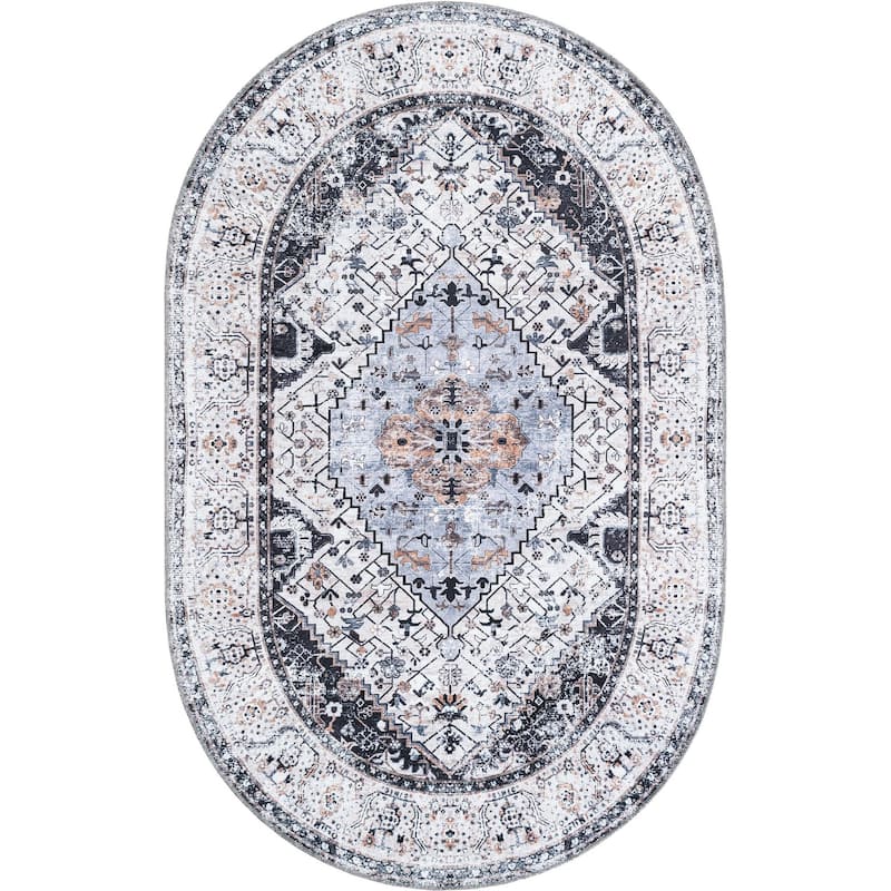 Traditional Tira Collection Area Rug