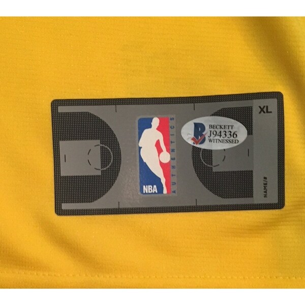 lonzo ball autographed jersey