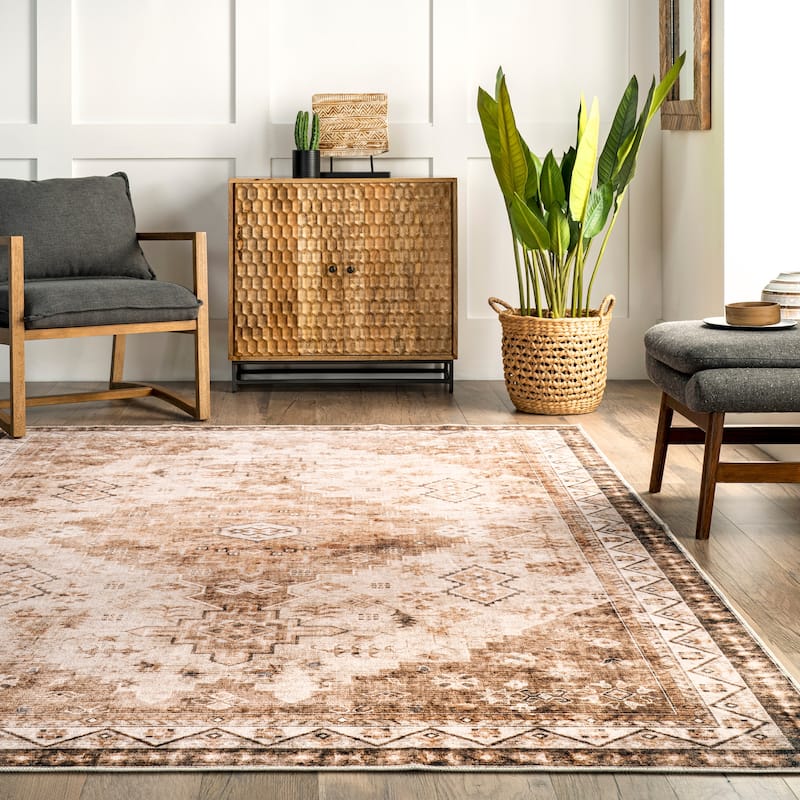Jessamine Geometric Machine Washable Area Rug