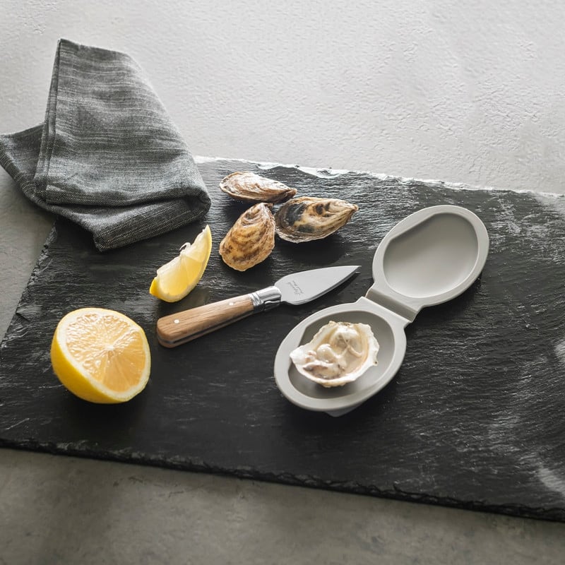 French Home Set of Laguiole Oyster Shucking Knife and Silicone Holder