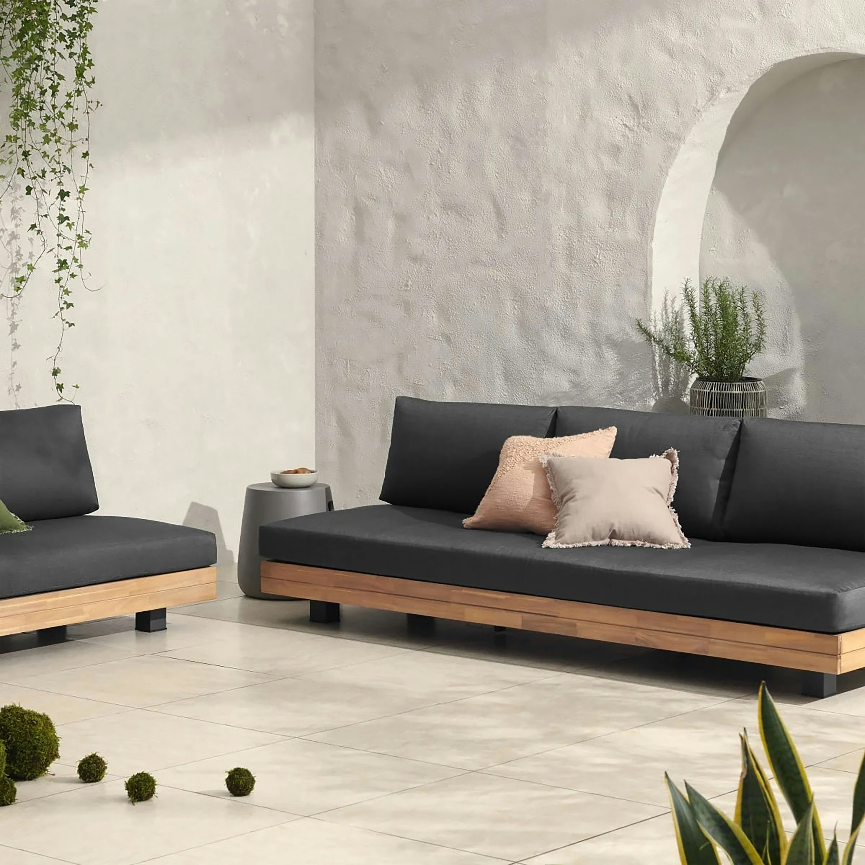 Poly & Bark Celenza 91" 3-Seat Outdoor/Patio Sofa Bench