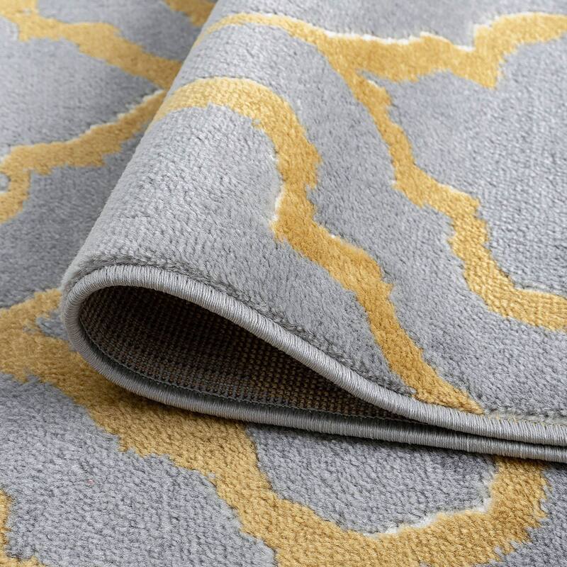 Wyman Farmhouse Geometric Indoor Area Rug