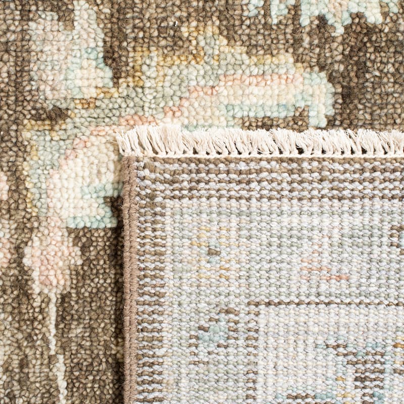 SAFAVIEH Hand-Knotted Samarkand Allyn Traditional Wool Rug