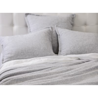 Silas Sham, Grey, Euro