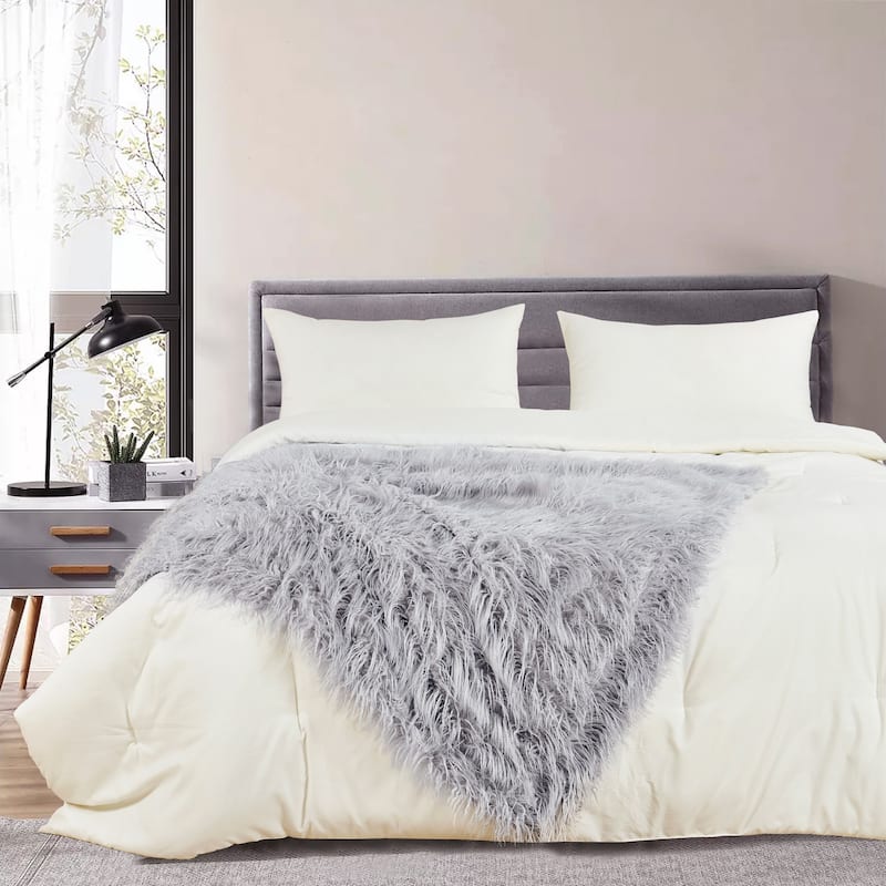 Karenne Shaggy Fauxfur Throw Blanket