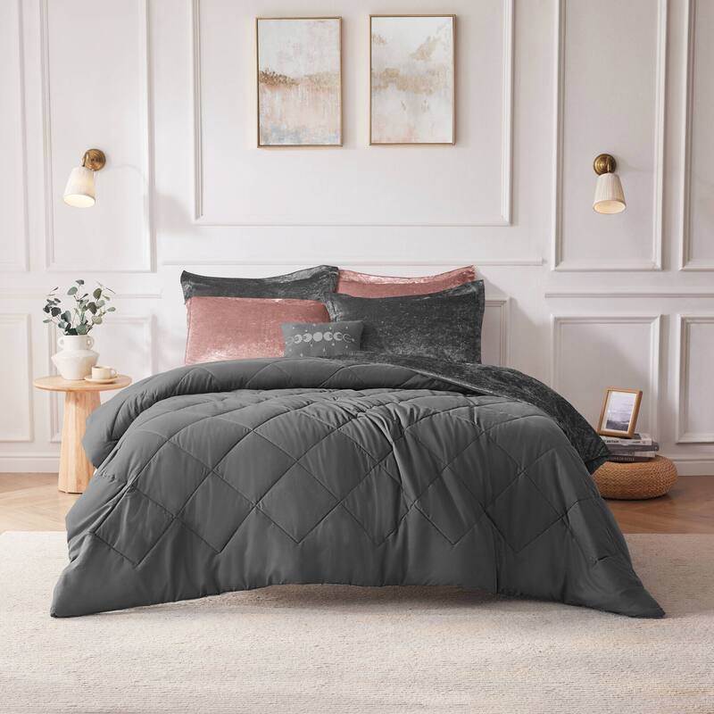 Intelligent Design Isabel Velvet Comforter Set
