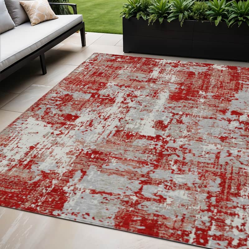 HomeRoots Abstract Transitional Rectangle Outdoor Rug - 5' X 8'