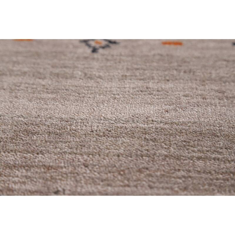 Hand Knotted Oriental 100% Wool Carpet Tribal Animal Pictorial Beige & Ivories Gabbeh Area Rug - 4' 11'' X 3' 0''