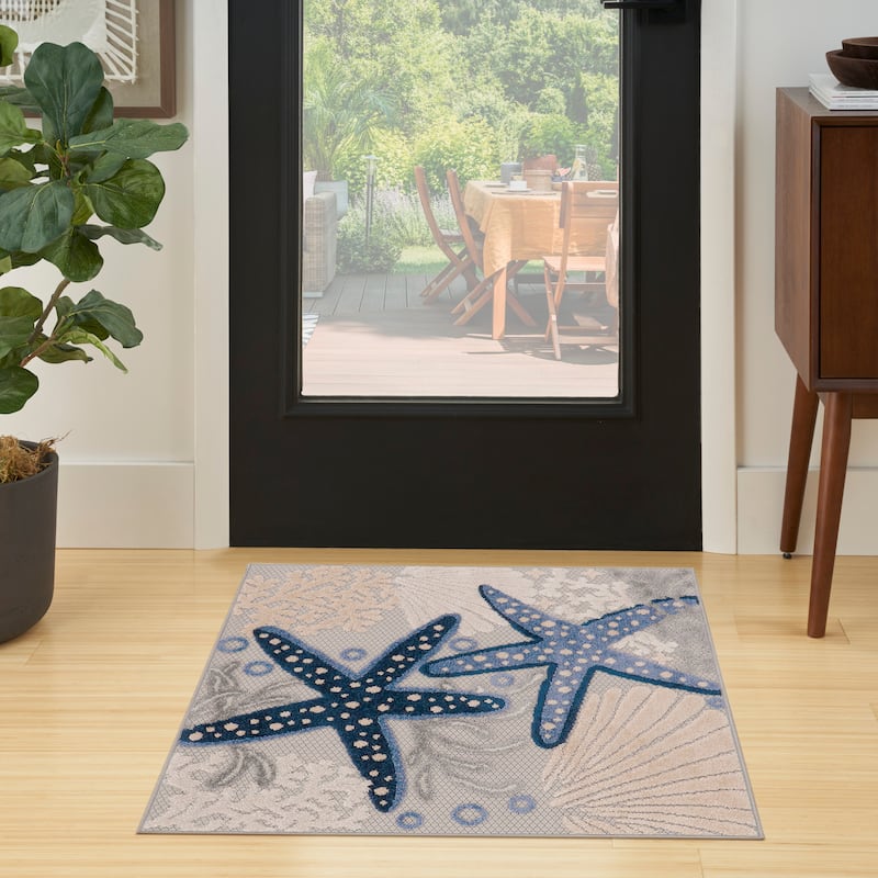 Nourison Aloha Coastal Starfish Indoor/Outdoor Area Rug