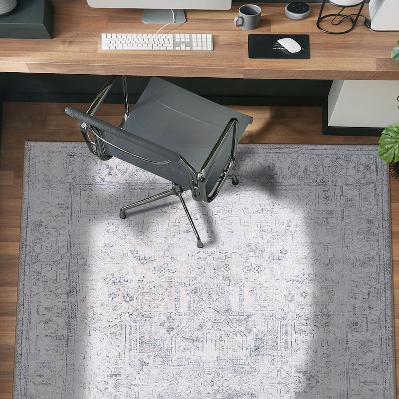 World Rug Gallery Vintage Inspired Distressed Machine Washable Area Rug
