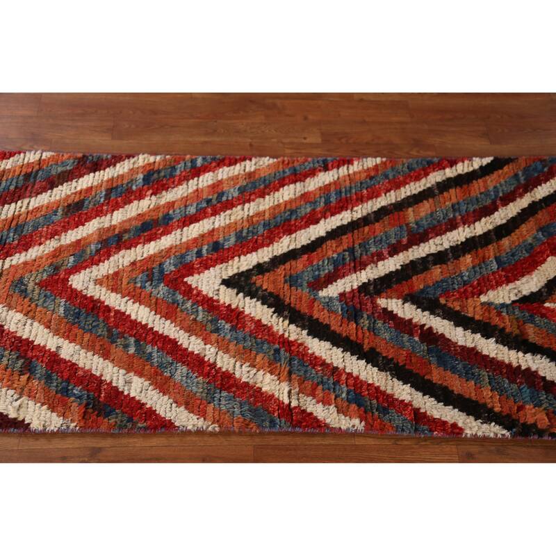 Chevron Style Moroccan Oriental Runner Rug Hand-Knotted Wool Carpet - 2'5" x 9'11"