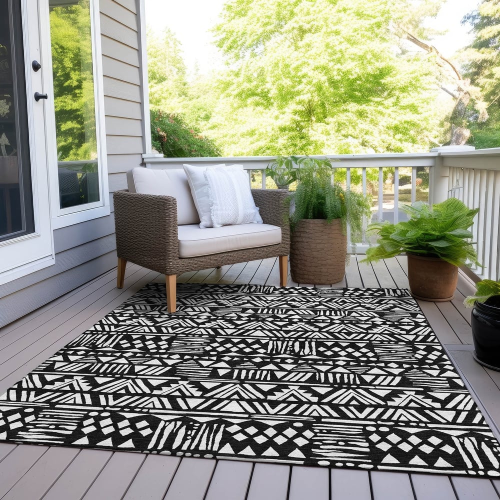 Machine Washable Indoor/ Outdoor Chantille Boho Tribal Rug