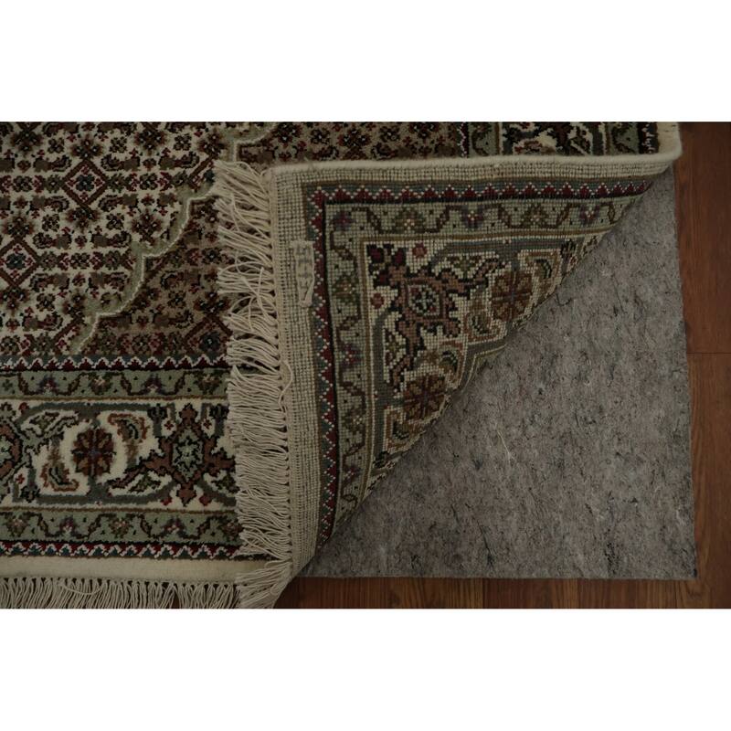 Hand Knotted Oriental 100% Wool Carpet Traditional Medallion Beige & Ivories Tabriz Area Rug - 6' 3'' X 4' 1''