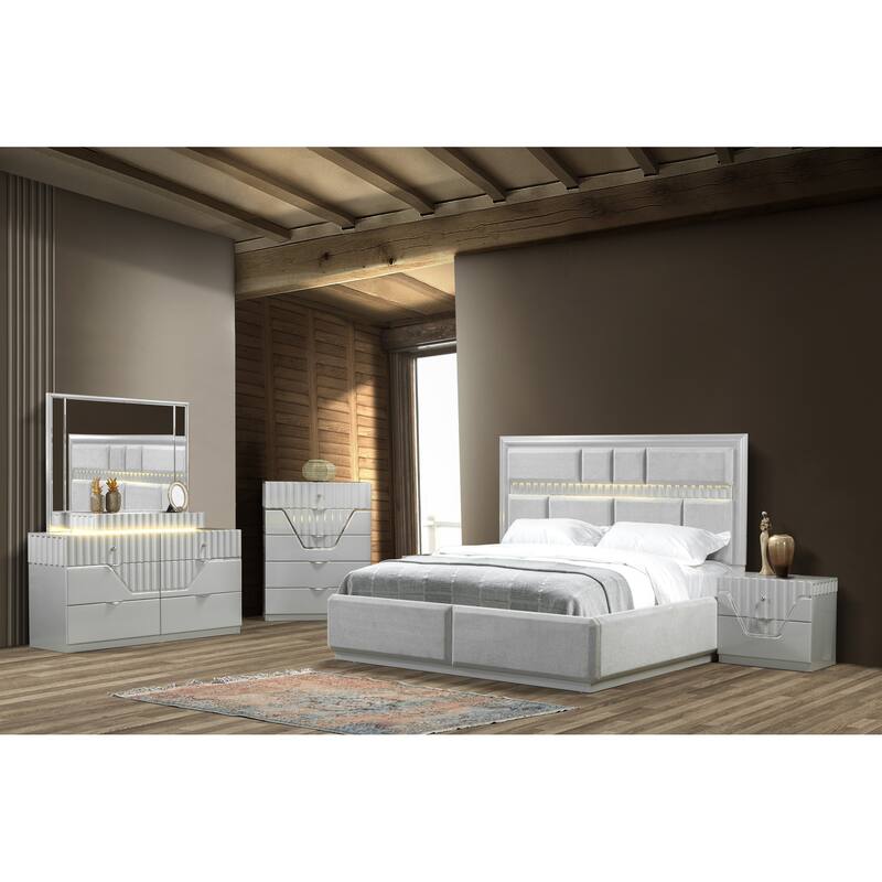 Modern Style Queen Bed Made with Wood(Only Bed)