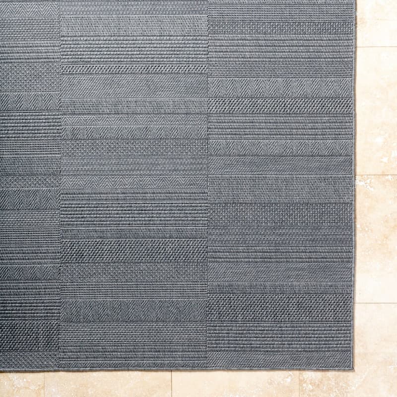 Livabliss Sandra Cottage Indoor/Outdoor Area Rug