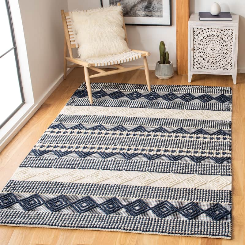 SAFAVIEH Handmade Natura Annedorte Wool Rug - 9' x 12' - Navy/Ivory - Rectangle