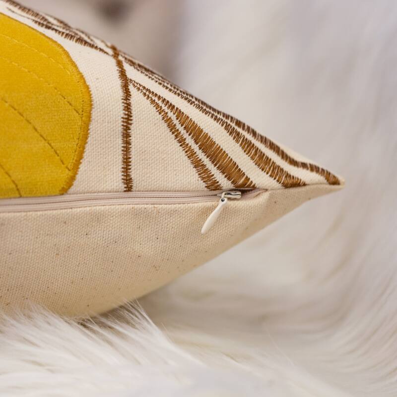 Leaf Pattern Decorative Pillow with Velvet Cover 20x20 Inches