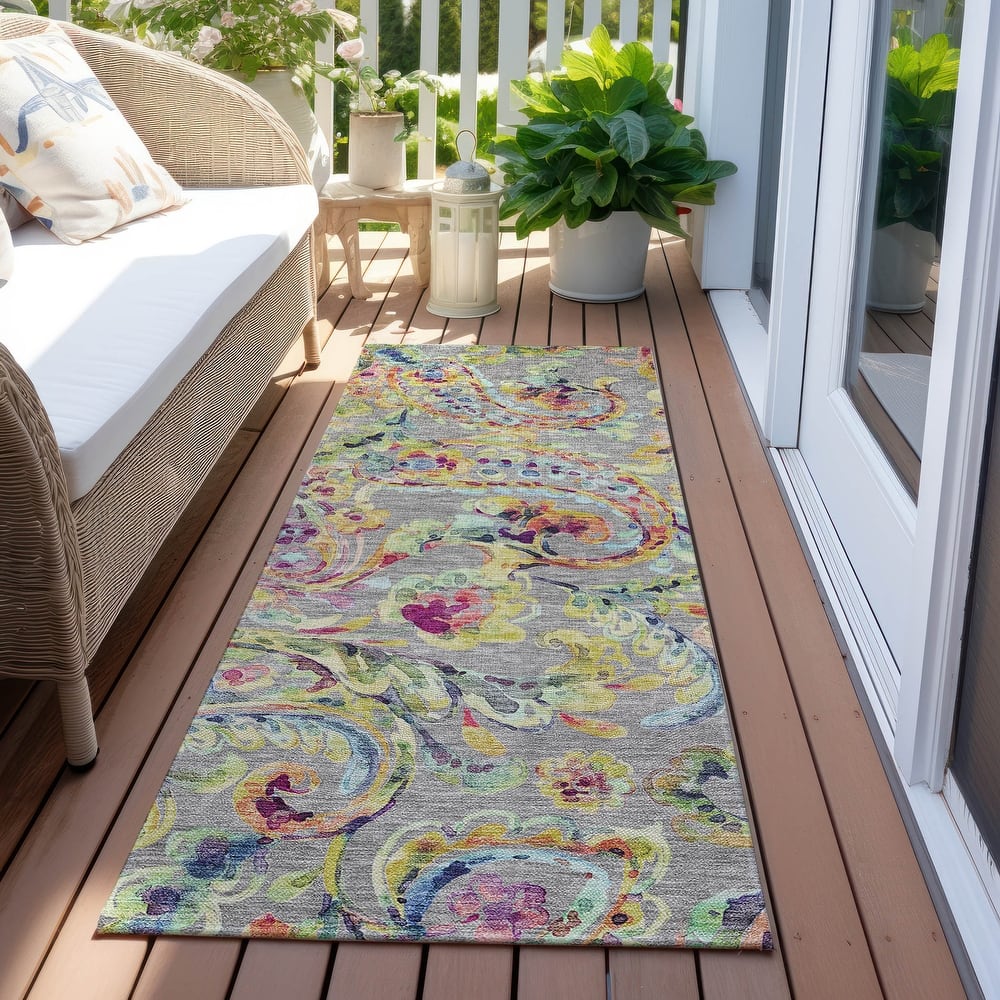 Machine Washable Indoor/ Outdoor Chantille Traditional Scroll Rug