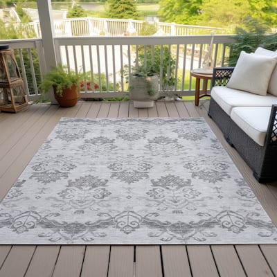 Machine Washable Indoor/ Outdoor Chantille Damask Medallion Rug