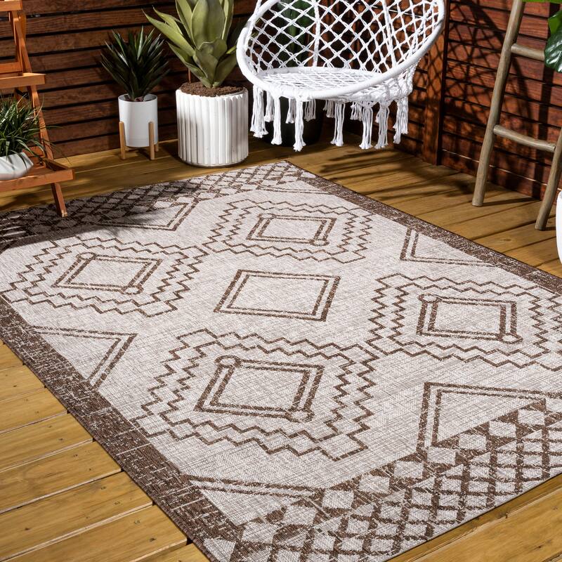 JONATHAN Y Carwa Diamond Tribal Medallion Indoor/Outdoor Area Rug