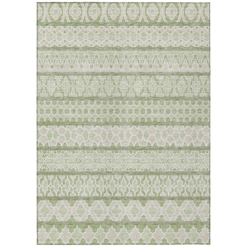 HomeRoots Quatrefoil Transitional Rectangle Outdoor Rug
