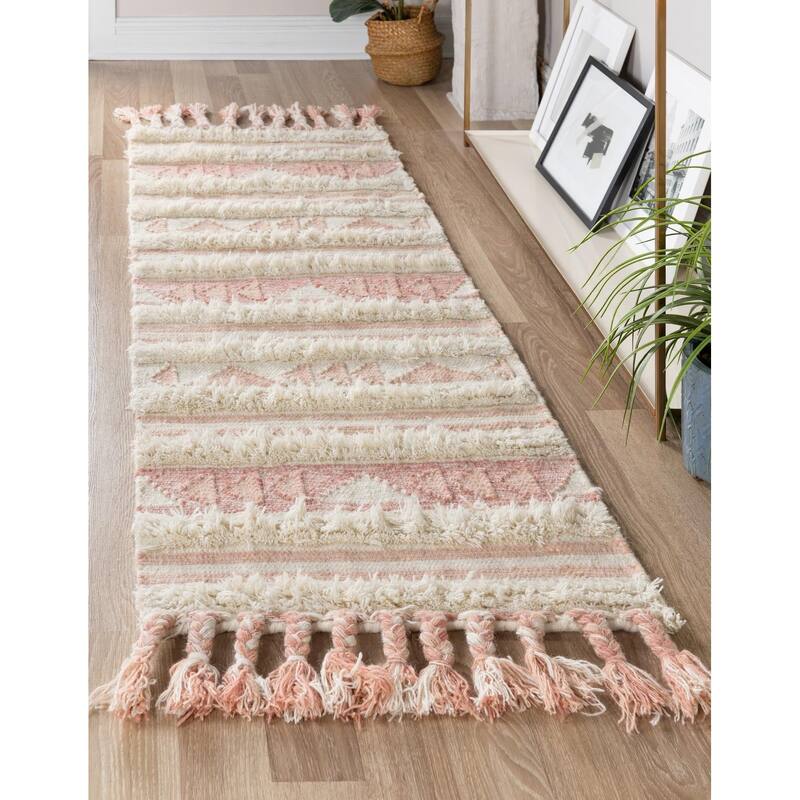 Contemporary Izhobert Collection Area Rug - Pink-Beige - 2'2"x8'2"