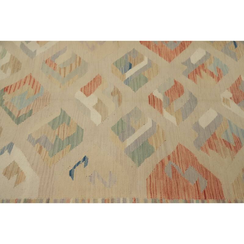Hand Woven Oriental 100% Wool Carpet Southwestern Tribal Beige & Ivories Kilim Area Rug - 8' 2'' X 5' 1''
