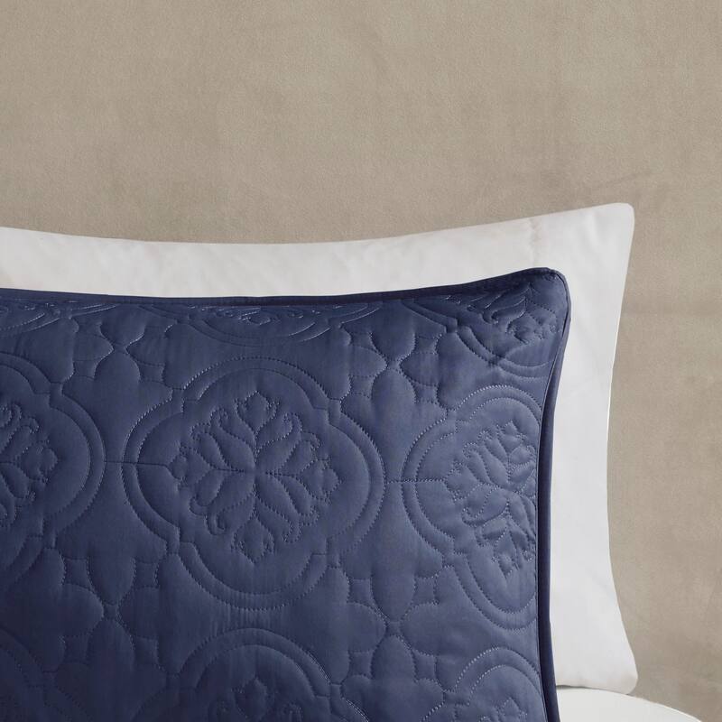 510 Design Hayley Oversized Solid Texture 3 Piece Reversible Bedspread Set