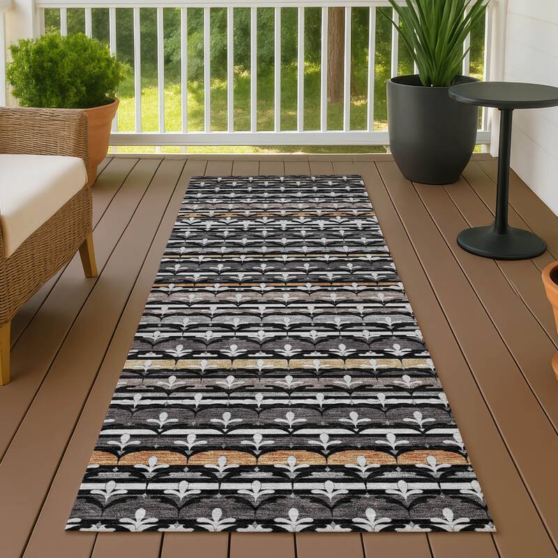 Machine Washable Indoor/ Outdoor Stripe Bramlage Chantille Rug - Black - 2'3" x 7'6"