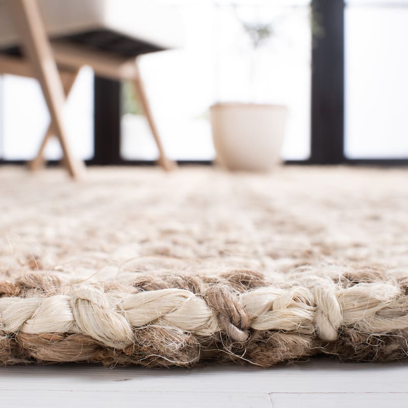 SAFAVIEH Handmade Natural Fiber Valdete Jute Rug