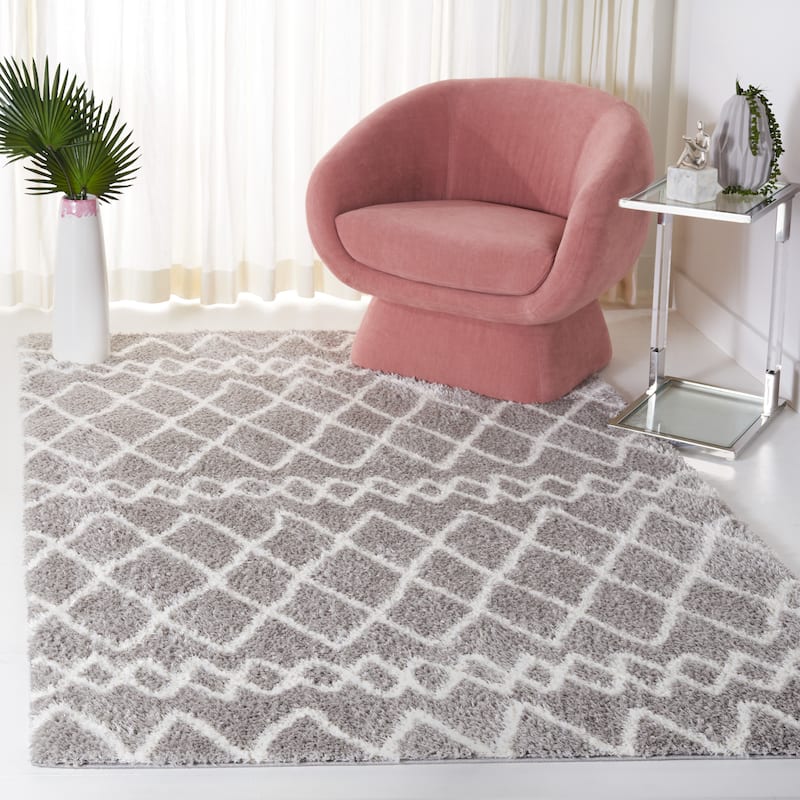 SAFAVIEH Tahoe Shag Fatlume Moroccan 1.2-inch Thick Rug.. - 5' x 7' - Grey/White - Rectangle