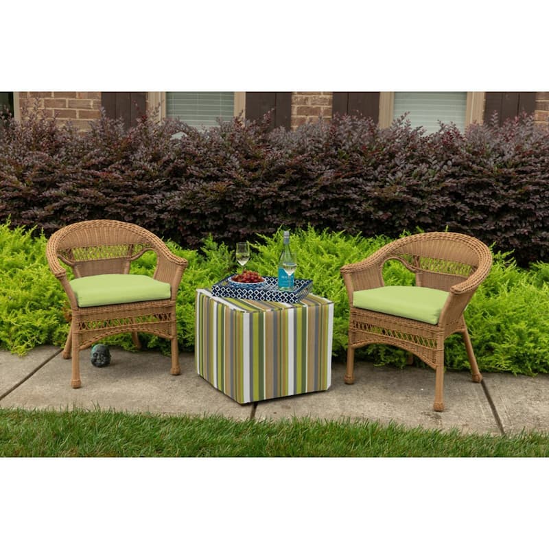 Casual Cushion Solid 1-Piece Outdoor Wicker Seat Pad, 18"W x 18"L