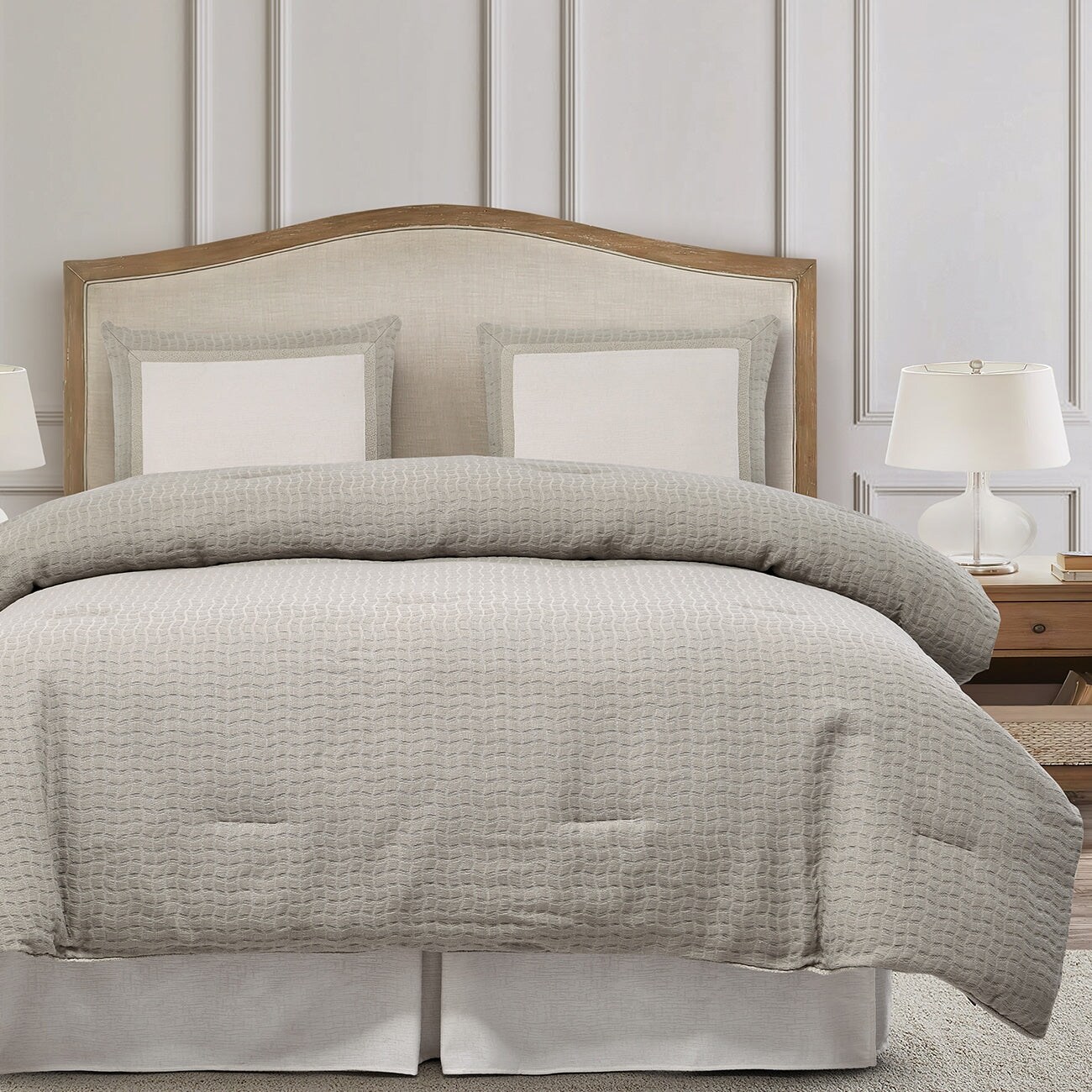 HiEnd Accents Wilshire Comforter Set, 4PC