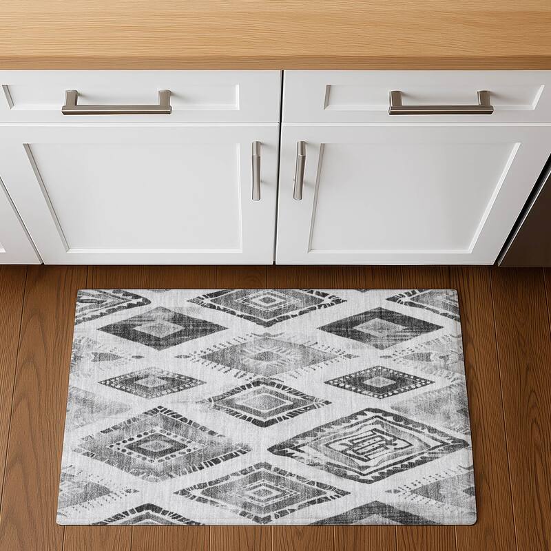 Premium Washable Super Soft Modern Diamonds Mayfield Rug - Gray - 1'8" x 2'6"