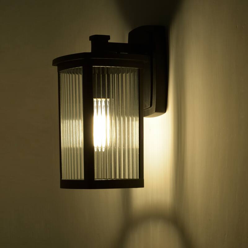 1-light Textured Black Outdoor Wall Lantern