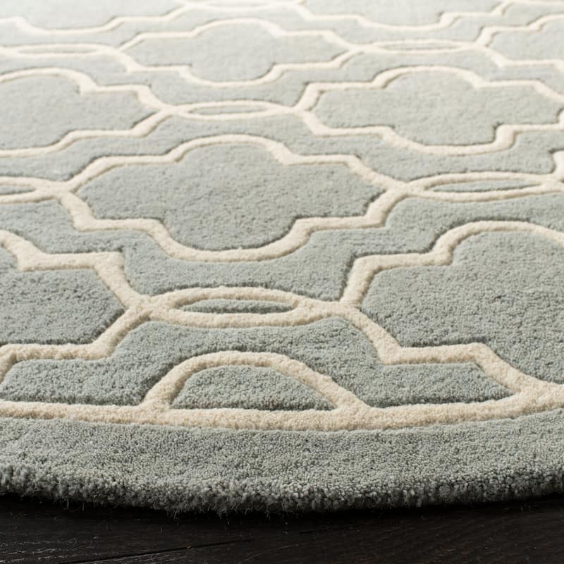 SAFAVIEH Handmade Chatham Nazzarena Modern Moroccan Wool Rug