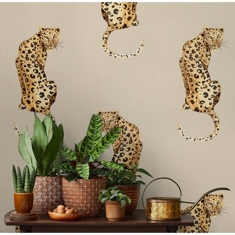 Daisy Bennett Designs Leopard King Peel and Stick Wallpaper